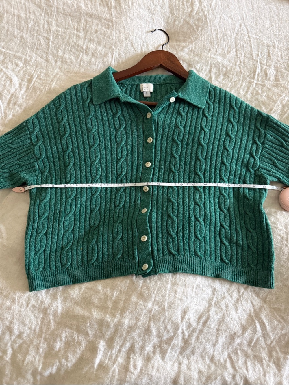 Green Cable-Knit Button-Up Cardigan - Picture 9 of 12